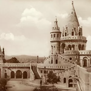 Castles and fortresses Collection: Gothic castles