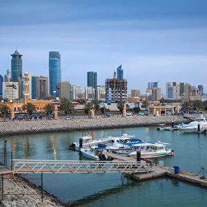 Asia Jigsaw Puzzle Collection: Kuwait