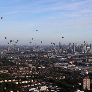 Britain Photo Mug Collection: Balloons
