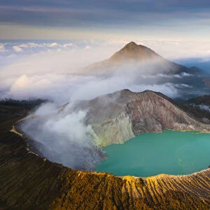 Ultimate Earth Prints Greetings Card Collection: Kawah Ijen Volcano, Java, Indonesia