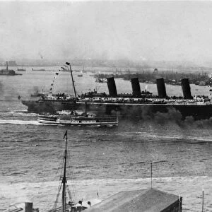 Hulton Archive Cushion Collection: RMS Lusitania
