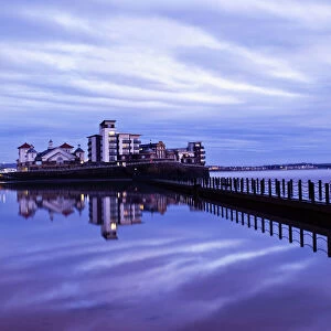 The Great British Seaside Metal Print Collection: Weston-Super-Mare