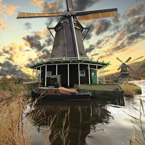Architecture Canvas Print Collection: Traditional Windmills