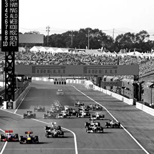 2011 Grand Prix Races Metal Print Collection: Rd15 Japanese Grand Prix