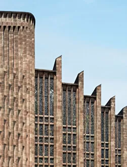 Coventry Jigsaw Puzzle Collection: Coventry Cathedral DP164705