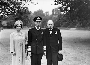 Portraits Collection: King George VI and Winston Churchill, 1940