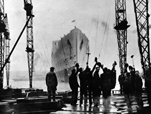 Star Collection: The Launch of R. M. S. Queen Mary, Clydebank, September 1934