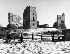 Castle ruins Collection: Sheriff Hutton Castle