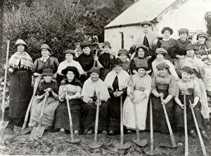 Spade Collection: Welsh women road builders, South Wales