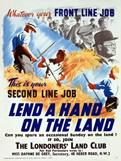 Daphne Collection: WW2 poster, Lend a Hand on the Land