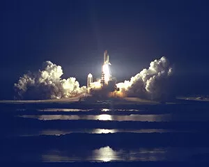 Related Images Fine Art Print Collection: STS-86 Launch