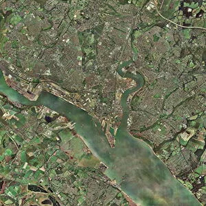 Southampton Jigsaw Puzzle Collection: Southampton, UK, aerial photograph