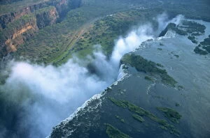 Mosi-oa-Tunya (Victoria Falls) Collection: Aerial view of Victoria Falls, Zimbabwe, Africa