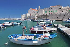 Cathedrals Canvas Print Collection: Fishing boats at the harbour, old town with cathedral, Giovinazzo, Bari district