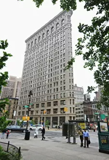 Iconic structures Jigsaw Puzzle Collection: Flatiron Building, Broadway, Manhattan, New York City, New York, United States of America