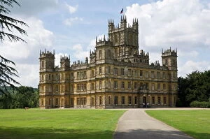 Highclere Castle Metal Print Collection: Highclere Castle (Downton Abbey)