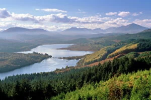 V Iew Collection: Loch Garry and Glen Garry