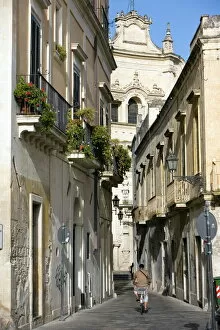 Road Bikes Fine Art Print Collection: Old town, Lecce, Lecce province, Puglia, Italy, Europe