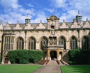 Colleges Pillow Collection: Oriel College, Oxford, Oxfordshire, England, United Kingdom, Europe