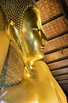 Temples Collection: Reclining Buddha, Wat Pho, Bangkok, Thailand, Southeast Asia, Asia