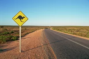 Country Roads Collection: Road to Monkey Mia, Shark Bay, Western Australia, Australia, Pacific