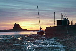 Coast Line Collection: Sunrise at Lindisfarne, Holy Island, Northumberland, England, United Kingdom, Europe
