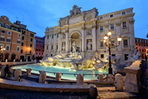 Baroque Fine Art Print Collection: View of Trevi Fountain illuminated by street lamps and the lights of dusk, Rome, Lazio