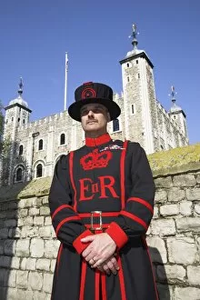 Ceremony Collection: A beafeeter in traditional dress outside the Tower of London