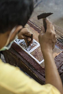 Siem Reap Framed Print Collection: Cambodia, Siem Reap, Artisans Angkor, traditional craft workshop, traditional metal work