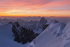 Landscape paintings Collection: Mont Blanc group at sunrise from Mont Maudit. Chamonix, France, Europe