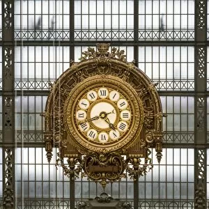 Paris Fine Art Print Collection: Musee d Orsay, giant ornamental clock, Paris, France