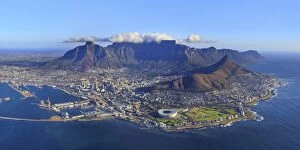 Aerial Photography Cushion Collection: South Africa, Western Cape, Cape Town, Aerial View of Cape Town and Table Mountain