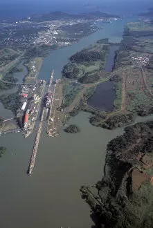 Related Images Jigsaw Puzzle Collection: Central America, Panama, Panama Canal. Miraflores Locks, aerial view