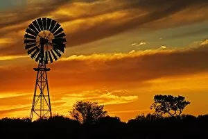 Australian Outback Collection: Windmill and Sunset, William Creek, Oodnadatta Track, Outback, South Australia, Australia