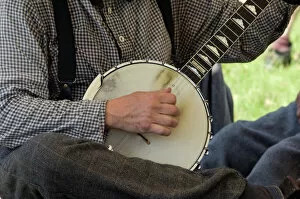Music Cushion Collection: Civil War musician playing a banjo