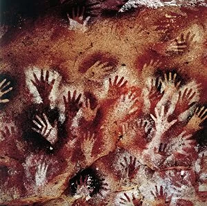 International Landmark Collection: Argentina, Patagonia, Cueva de las Manos, ( Cave of Hands ), cave paintings