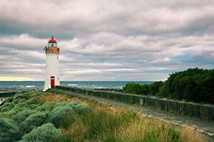 Victoria Collection: Griffiths Island lighthouse