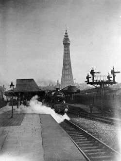 Black and white portraits Collection: Blackpool Station