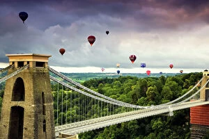 Industrialists Metal Print Collection: Hot Air Balloons over the Clifton Suspension Bridge
