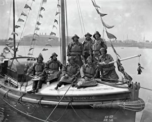 Crew Collection: Ramsgate - The crew of the Motor Lifeboat Prudential Back row Thomas William Read