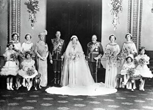 Monochrome photography Collection: Royal wedding. HRH Prince Henry, Duke of Gloucester and Lady Alice Montagu Douglas