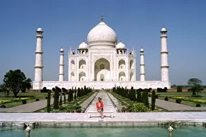 Visit Collection: India-Diana-Taj Mahal