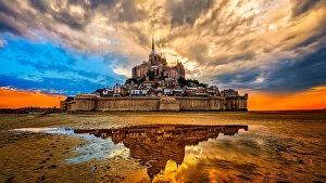 Castles Fine Art Print Collection: Mont Saint Michel, Normandy