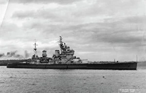Oceanic Oceanic Metal Print Collection: British battleship HMS King George V, Sydney, Australia, 1945