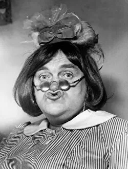 Northcliffe Collection: Comedian Les Dawson