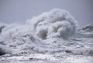 Cape Hatteras Collection: Crashing backwash waves at Cape Hatteras