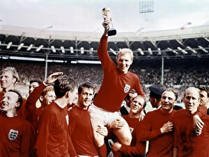 Sportswear Collection: 1966 World Cup Final at Wembley Stadium July 1966 England 4 v West Germany 2 Captain