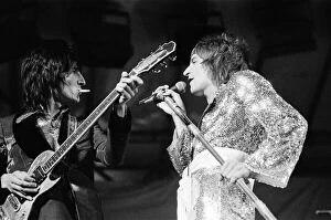 Robert Stewart Collection: The Faces featuring Rod Stewart perform at The Reading Festival Saturday August 12th 1972