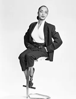 Related Images Metal Print Collection: Sade, pictured at Daily Mirror Studios, June 1984. Helen Folasade Adu